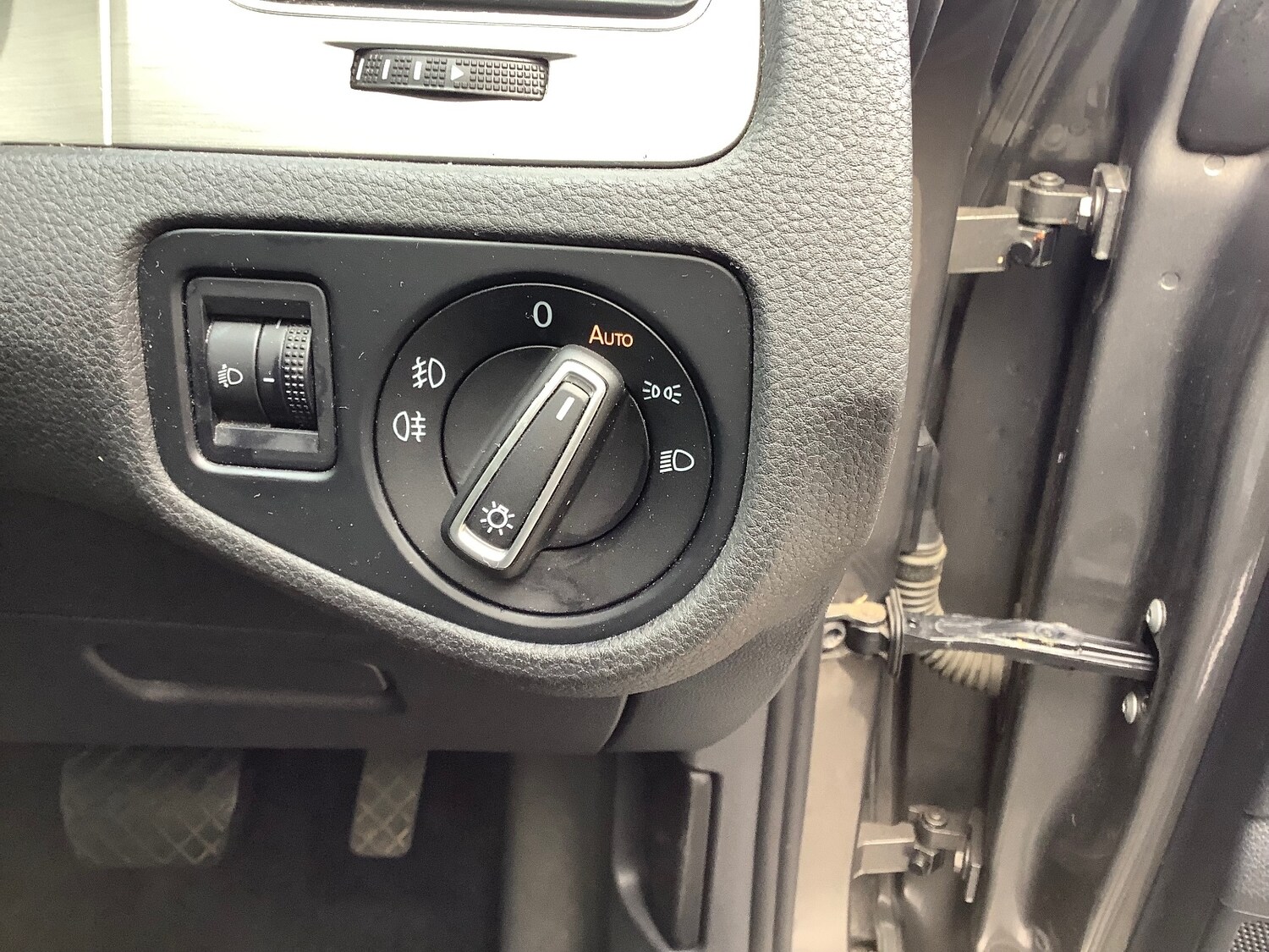 Used Volkswagen Golf 2015 for sale - 77978998: Photo 14