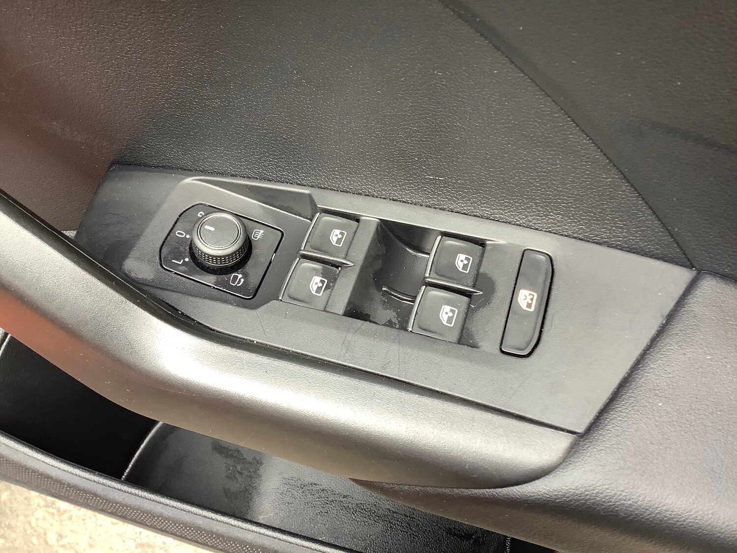 Used Volkswagen T-Cross 2022 for sale - 77934287: Photo 11