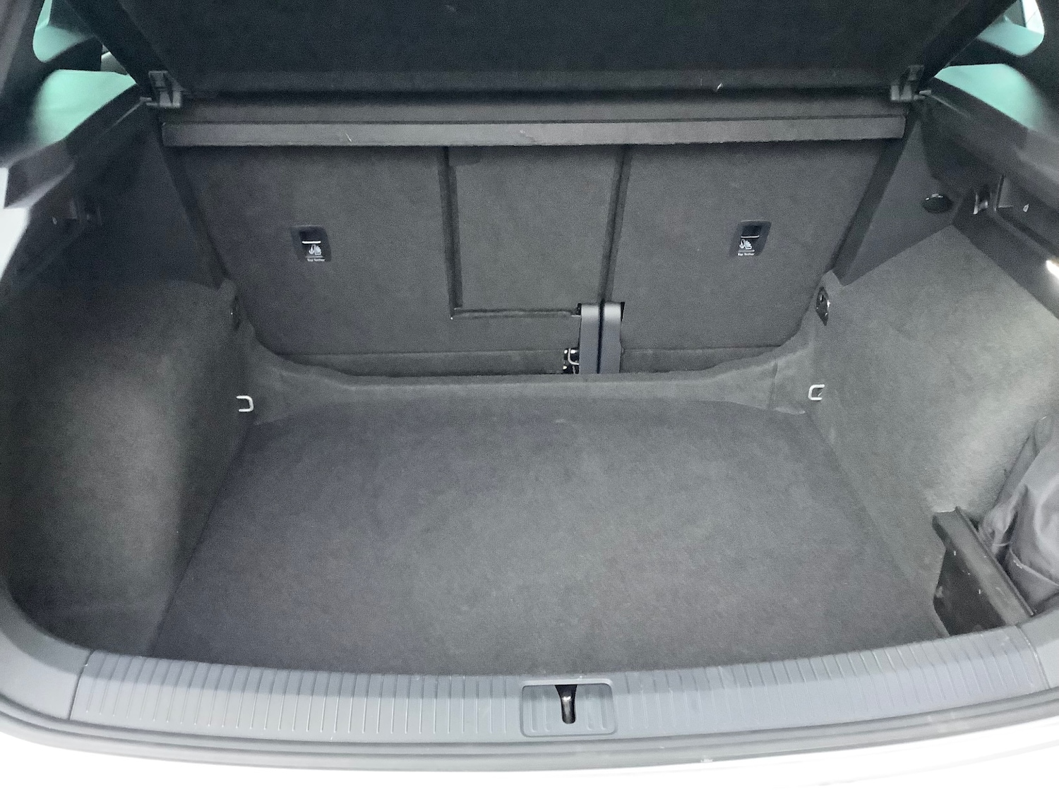 Used Volkswagen Tiguan 2023 for sale - 77614311: Photo 7