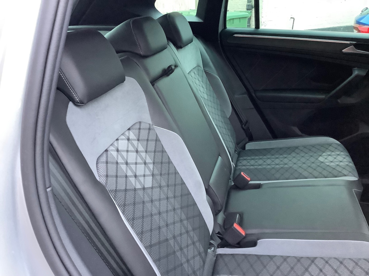 Used Volkswagen Tiguan 2023 for sale - 77614311: Photo 8