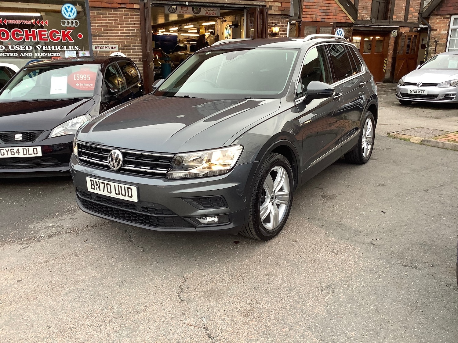 Used Volkswagen Tiguan 2020 for sale - 76434695: Photo 1