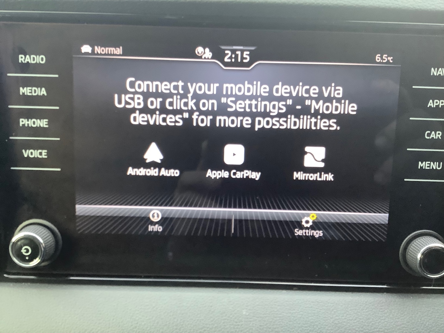 Used Skoda Karoq 2022 for sale - 76652425: Photo 21