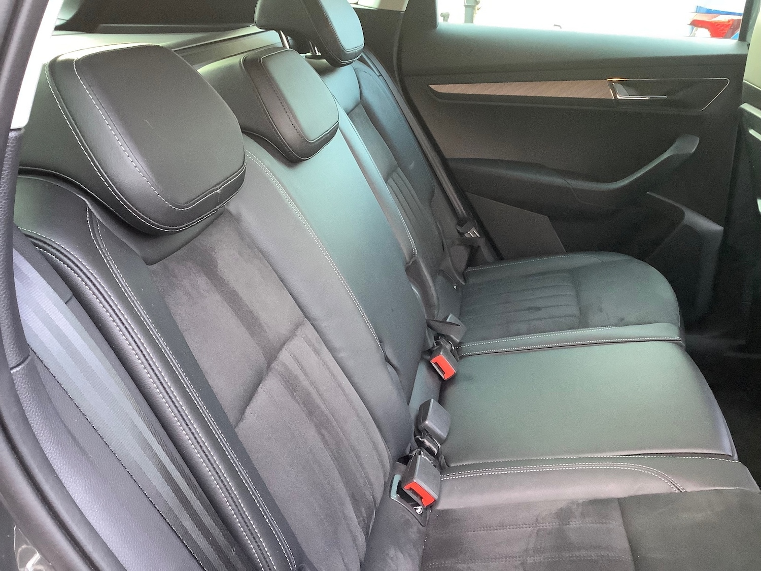 Used Skoda Karoq 2022 for sale - 76652425: Photo 8