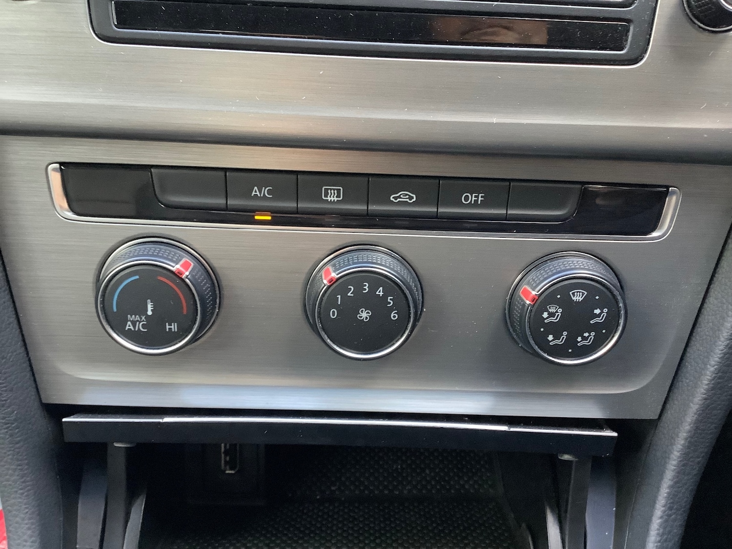 Used Volkswagen Golf 2015 for sale - 76442029: Photo 17