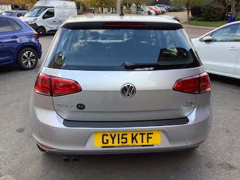 Used Volkswagen Golf 2015 for sale - 76442029: Photo