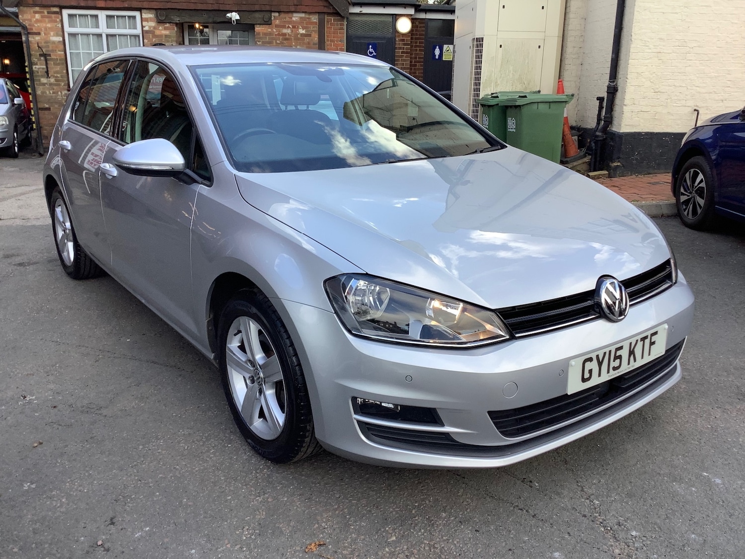 Used Volkswagen Golf 2015 for sale - 76442029: Photo 5
