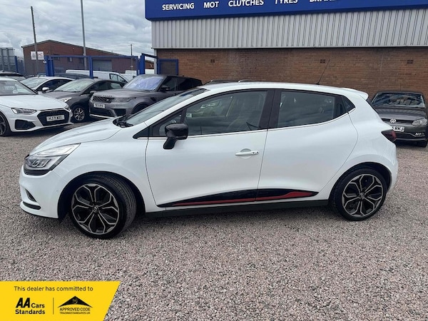 Used Renault Clio 2018 for sale - 75545944: Photo 21
