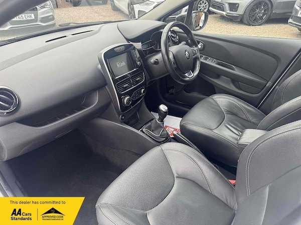 Used Renault Clio 2018 for sale - 75545944: Photo 23