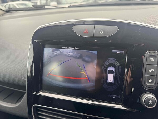Used Renault Clio 2018 for sale - 75545944: Photo 33