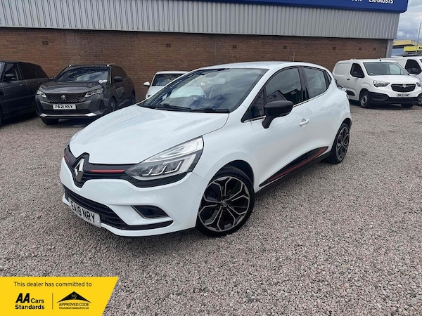 Used Renault Clio 2018 for sale - 75545944: Photo 3
