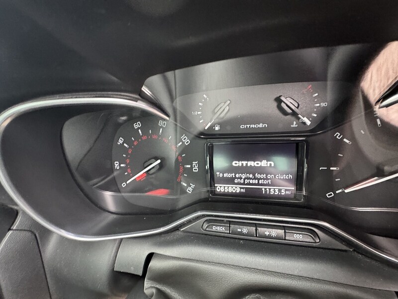 Used Citroen C3 Aircross 2018 for sale - 76323799: Photo 30