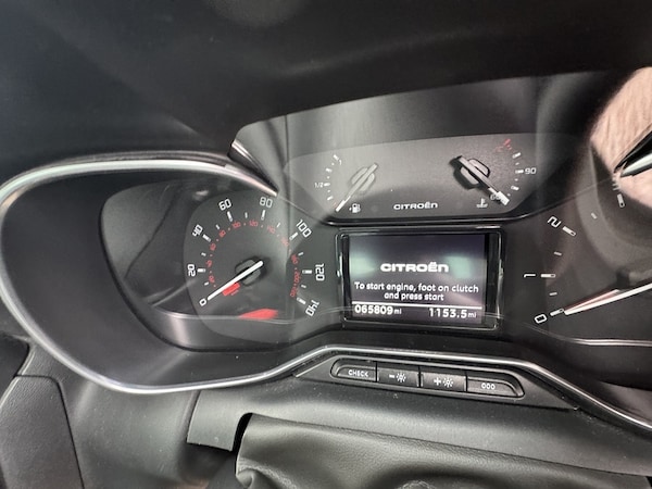 Used Citroen C3 Aircross 2018 for sale - 76323799: Photo 30