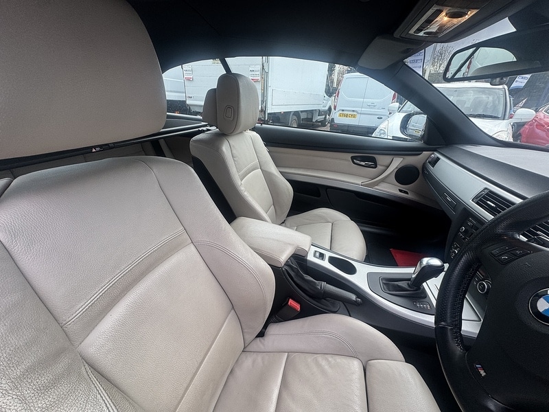 Used BMW 3 Series 2011 for sale - 76510341: Photo 15