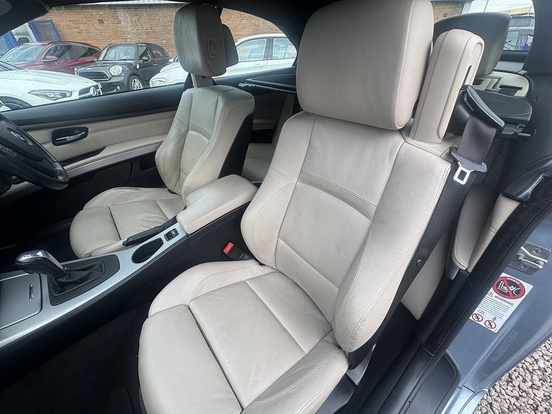 Used BMW 3 Series 2011 for sale - 76510341: Photo 17