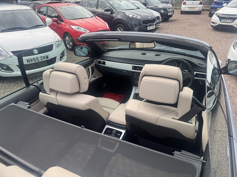 Used BMW 3 Series 2011 for sale - 76510341: Photo 24