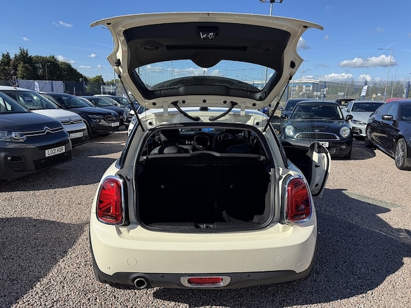Used MINI Hatch 2018 for sale - 76287992: Photo 20