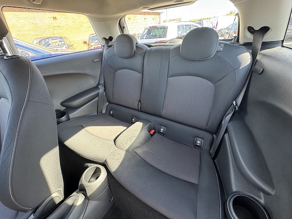 Used MINI Hatch 2018 for sale - 76287992: Photo 24