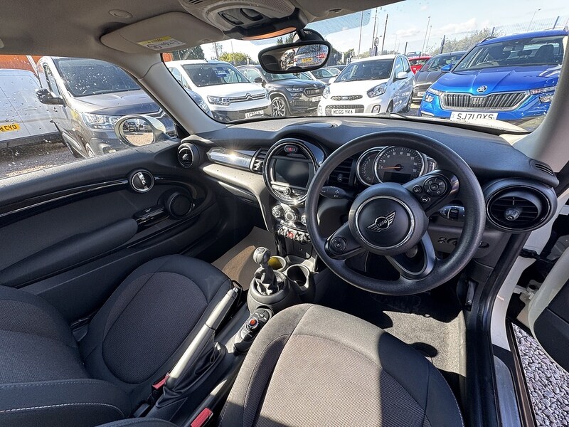 Used MINI Hatch 2018 for sale - 76287992: Photo 31