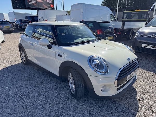 Used MINI Hatch 2018 for sale - 76287992: Photo 8