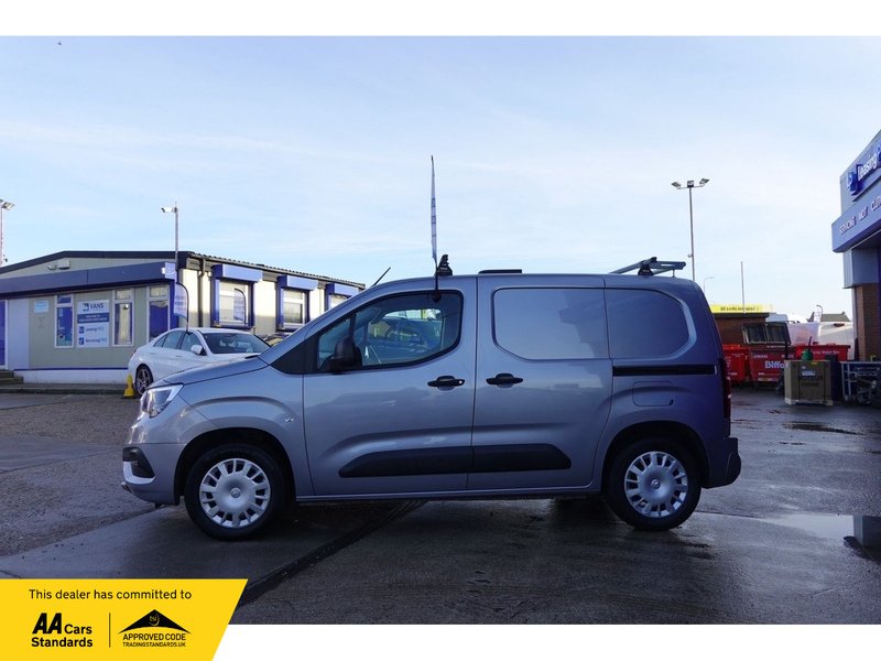 Used Vauxhall Combo 2022 for sale - 76831652: Photo 6