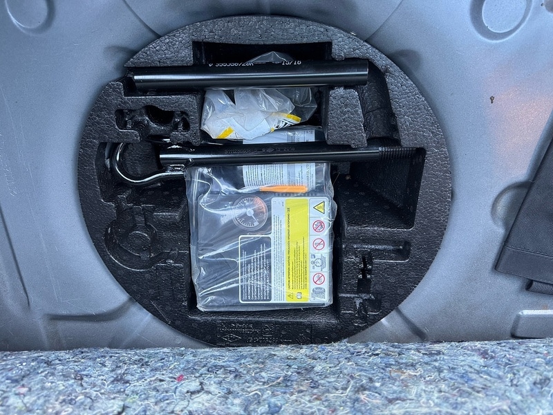 Used Renault Clio 2016 for sale - 76863534: Photo 15