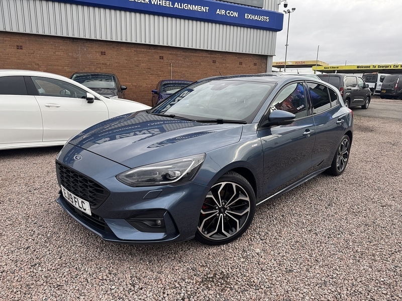 Used Ford Focus 2019 for sale - 76510331: Photo 2