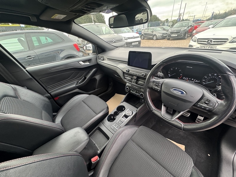 Used Ford Focus 2019 for sale - 76510331: Photo 9