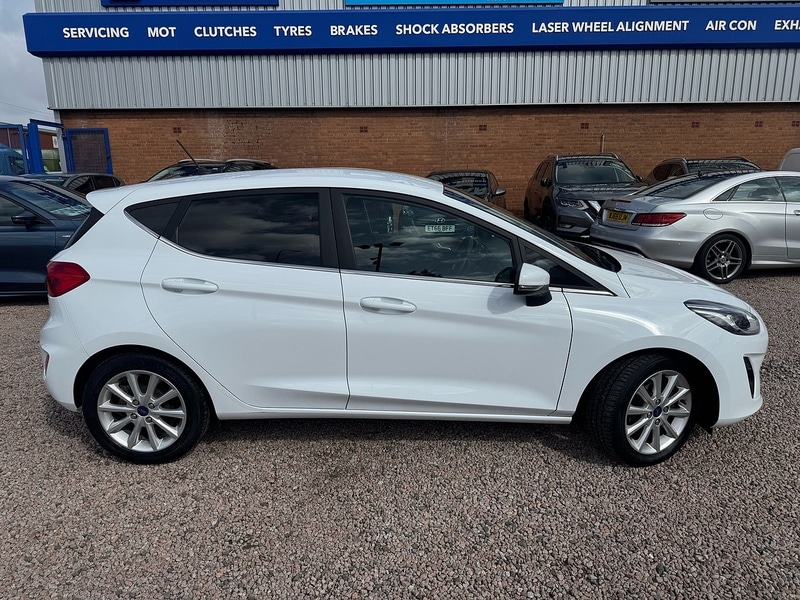 Used Ford Fiesta 2018 for sale - 78069465: Photo 4