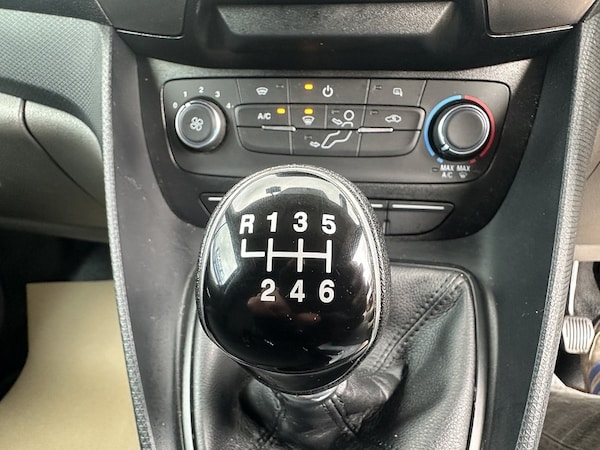 Used Ford Transit Connect 2022 for sale - 75272620: Photo 19