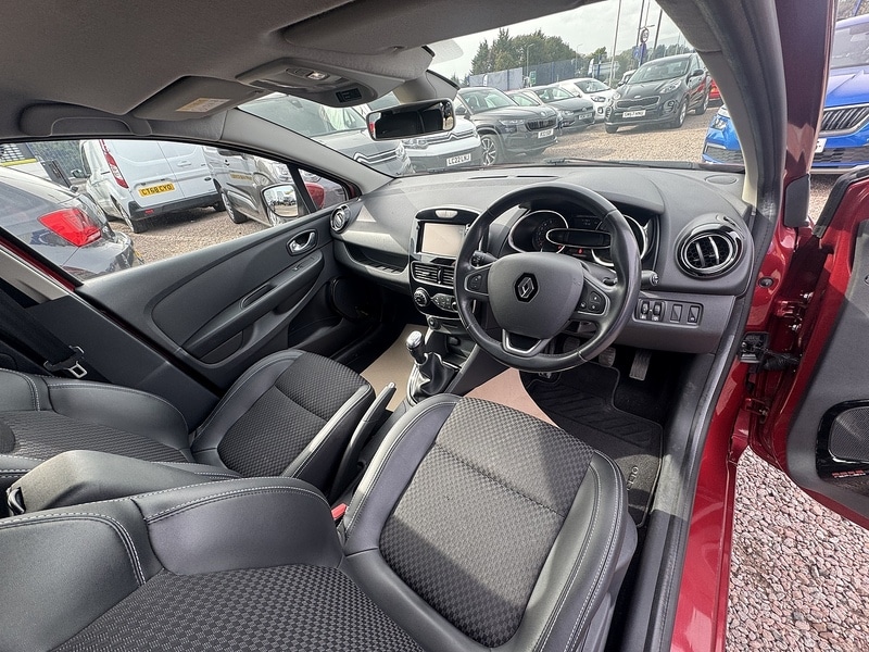 Used Renault Clio 2018 for sale - 76287994: Photo 27