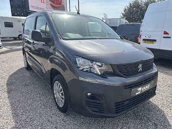 Used Peugeot Partner 2020 for sale - 78641436: Photo