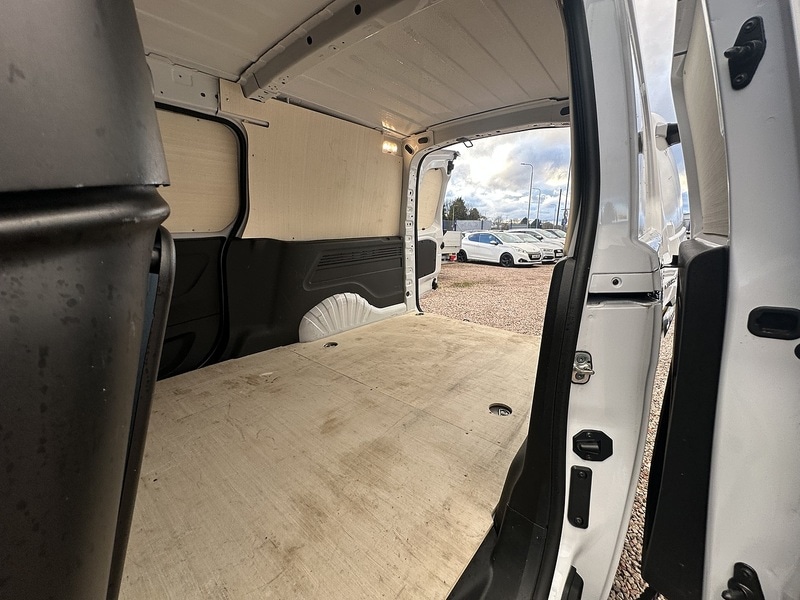 Used Citroen Berlingo 2024 for sale - 76496926: Photo 37