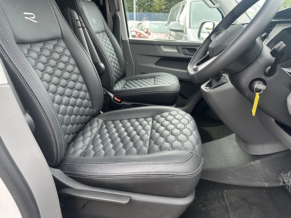 Used Volkswagen Transporter 2023 for sale - 74493846: Photo 30