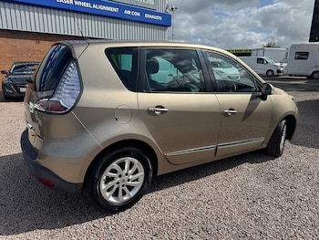Used Renault Scenic 2015 for sale - 78268166: Photo