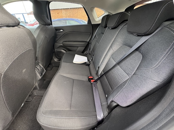 Used Renault Captur 2021 for sale - 76267464: Photo 21