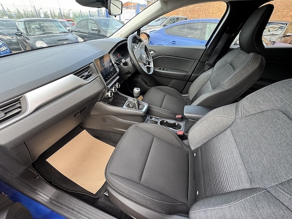 Used Renault Captur 2021 for sale - 76267464: Photo 26