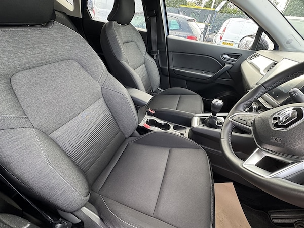 Used Renault Captur 2021 for sale - 76267464: Photo 27
