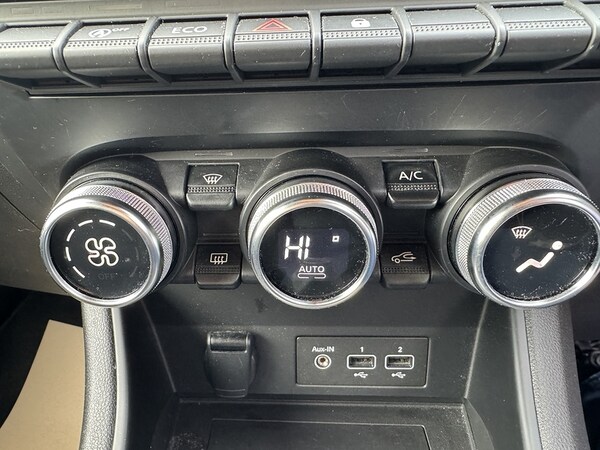 Used Renault Captur 2021 for sale - 76267464: Photo 35