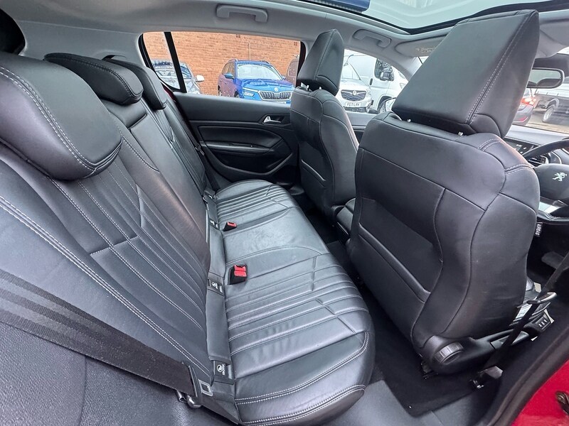 Used Peugeot 308 2015 for sale - 77384786: Photo 18