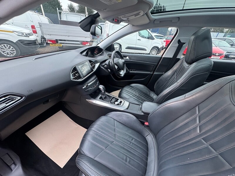 Used Peugeot 308 2015 for sale - 77384786: Photo 25