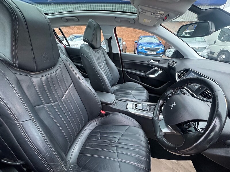 Used Peugeot 308 2015 for sale - 77384786: Photo 27