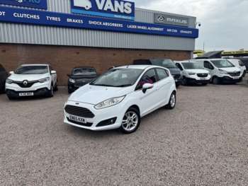 Used Ford Fiesta 2015 for sale - 75028302: Photo