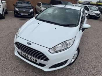 Used Ford Fiesta 2015 for sale - 75028302: Photo