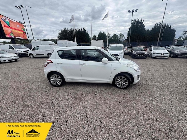 Used Suzuki Swift 2015 for sale - 75545939: Photo 13