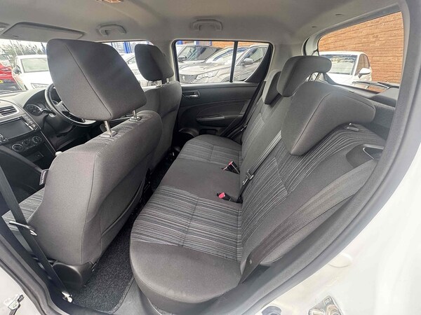 Used Suzuki Swift 2015 for sale - 75545939: Photo 25