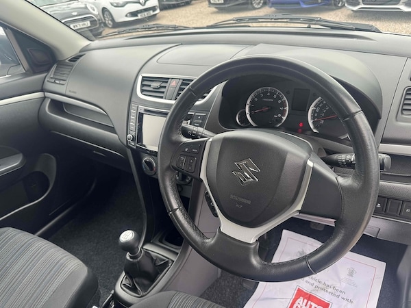Used Suzuki Swift 2015 for sale - 75545939: Photo 34