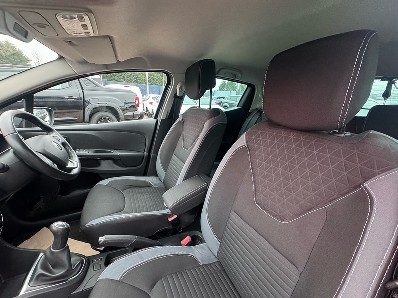 Used Renault Clio 2015 for sale - 77114221: Photo 25