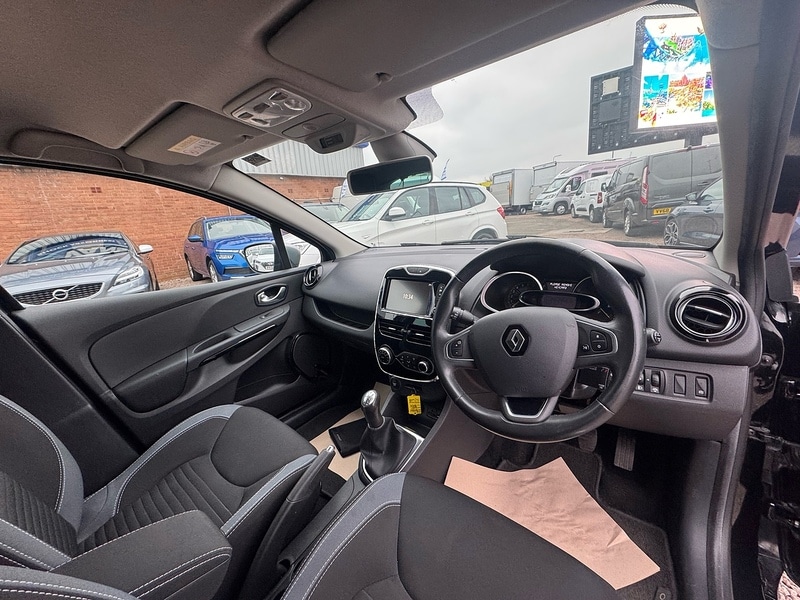 Used Renault Clio 2015 for sale - 77114221: Photo 26