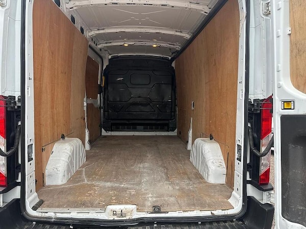 Used Ford Transit 2022 for sale - 75662429: Photo 8