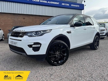 2017 - TD4 HSE Black 5-Door